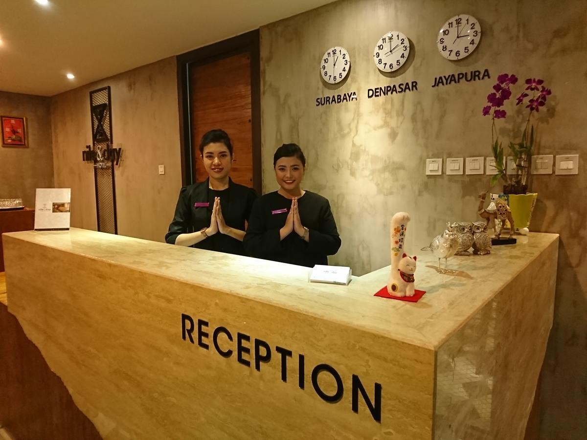 Hotel Nite & Day Surabaya - Kedungdoro Extérieur photo