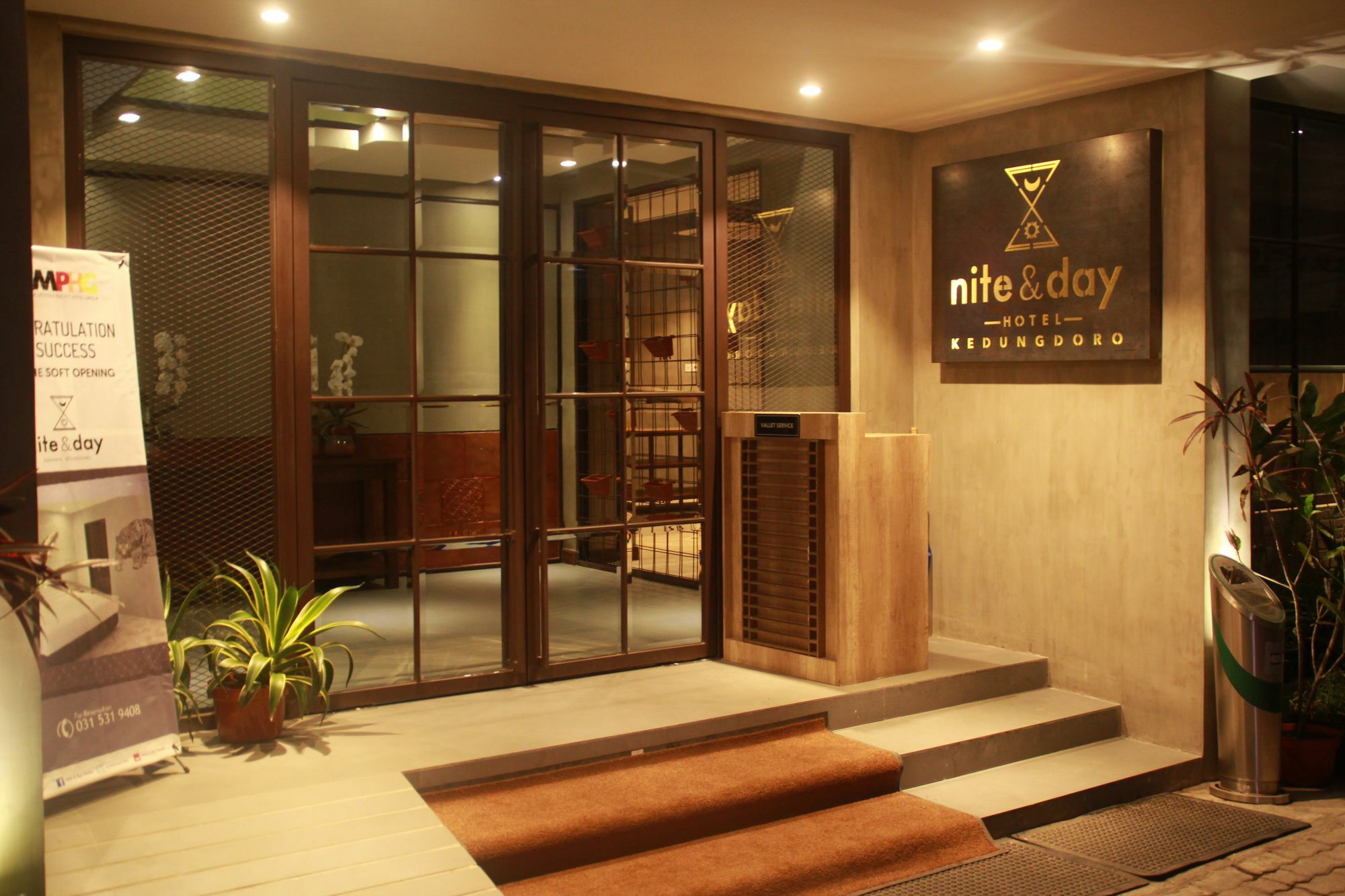 Hotel Nite & Day Surabaya - Kedungdoro Extérieur photo